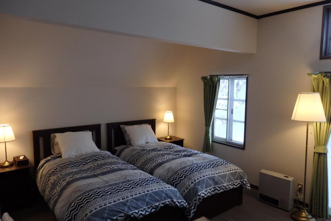 Villa Anri à Hakuba Extérieur photo